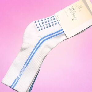 2 Pack Grip Socks Pilates Barre Crew Socks 🩰 🤍 ✨ 🌸 Be Active